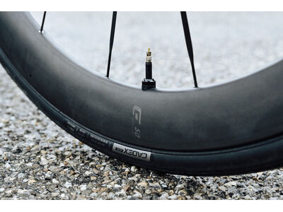 Cadex Aero Tire 700x30c click to zoom image