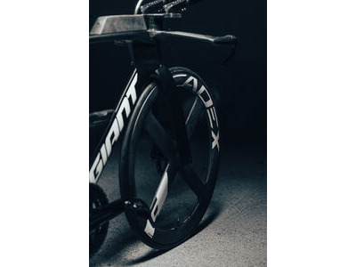 Cadex Aero 4 Spoke 1K Tubeless Disc-Brake DB FW click to zoom image