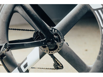 Cadex Aero 4 Spoke 1K Tubeless Disc-Brake DB FW click to zoom image