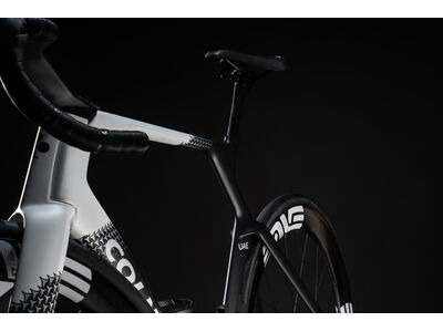 Colnago Y1RS Disc Carbon Aero Frameset click to zoom image