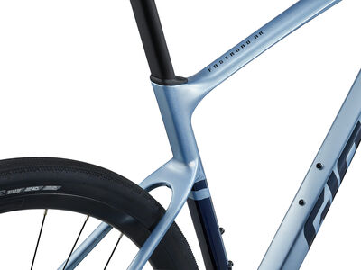 Giant FastRoad AR Advanced 2 Glacier Silver click to zoom image