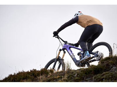 Giant Reign Advanced E+ 0 Purple Haze / Metallic Navy click to zoom image