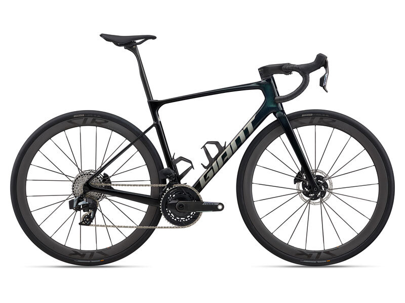 Giant Defy Advanced SL 1 click to zoom image