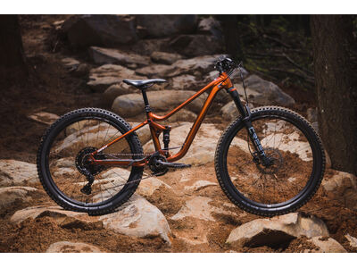 Giant Faith click to zoom image