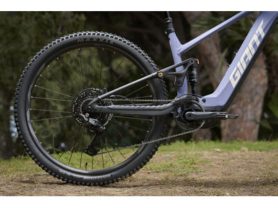 Giant Stance E+ 2 click to zoom image