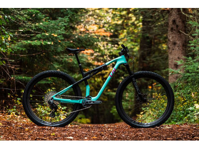 LIV Pique Advanced SL 1 Lake Green / Black click to zoom image